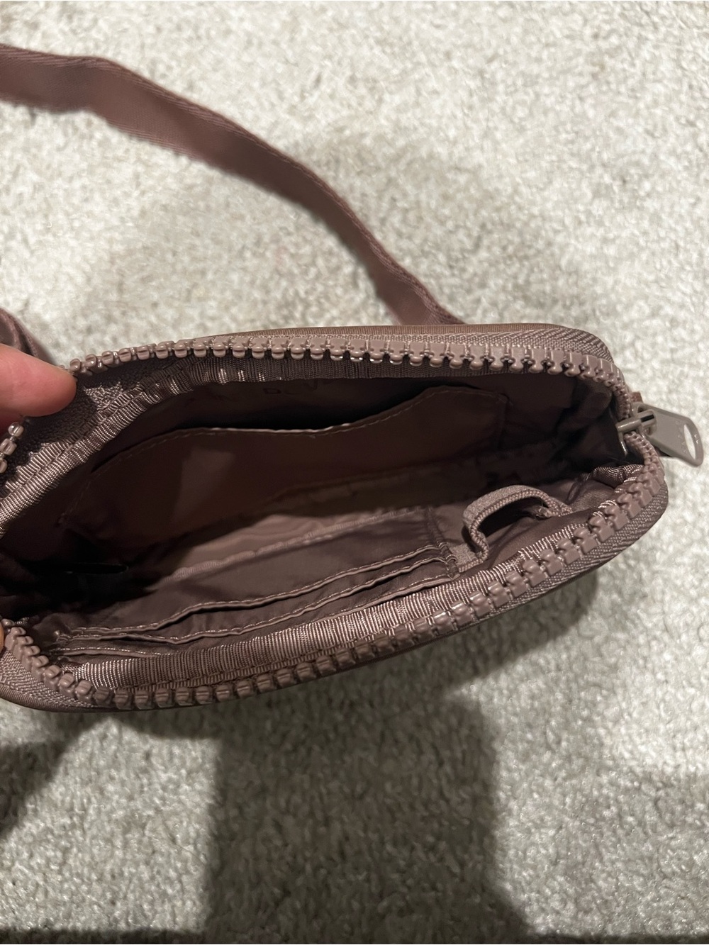 Dagne Dover Mara phone sling - Picture 3 of 4